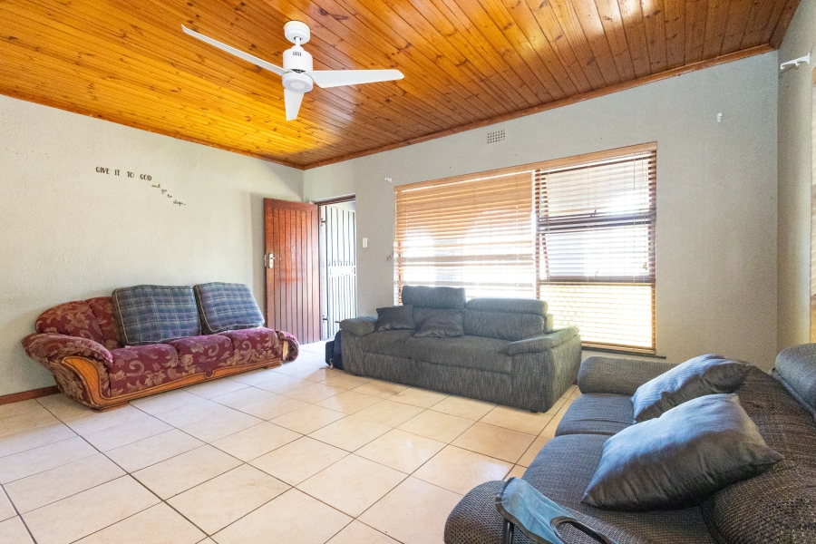 3 Bedroom Property for Sale in Ravensmead Western Cape